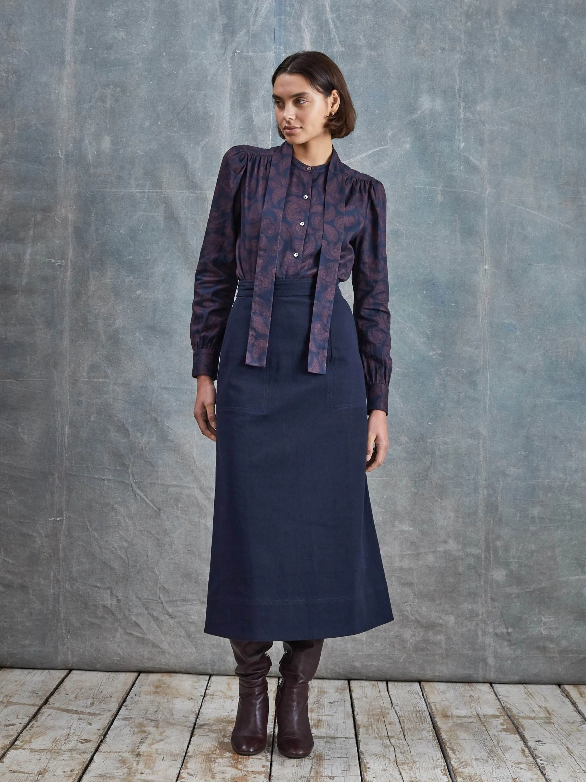 Dark navy Eveline drill skirt