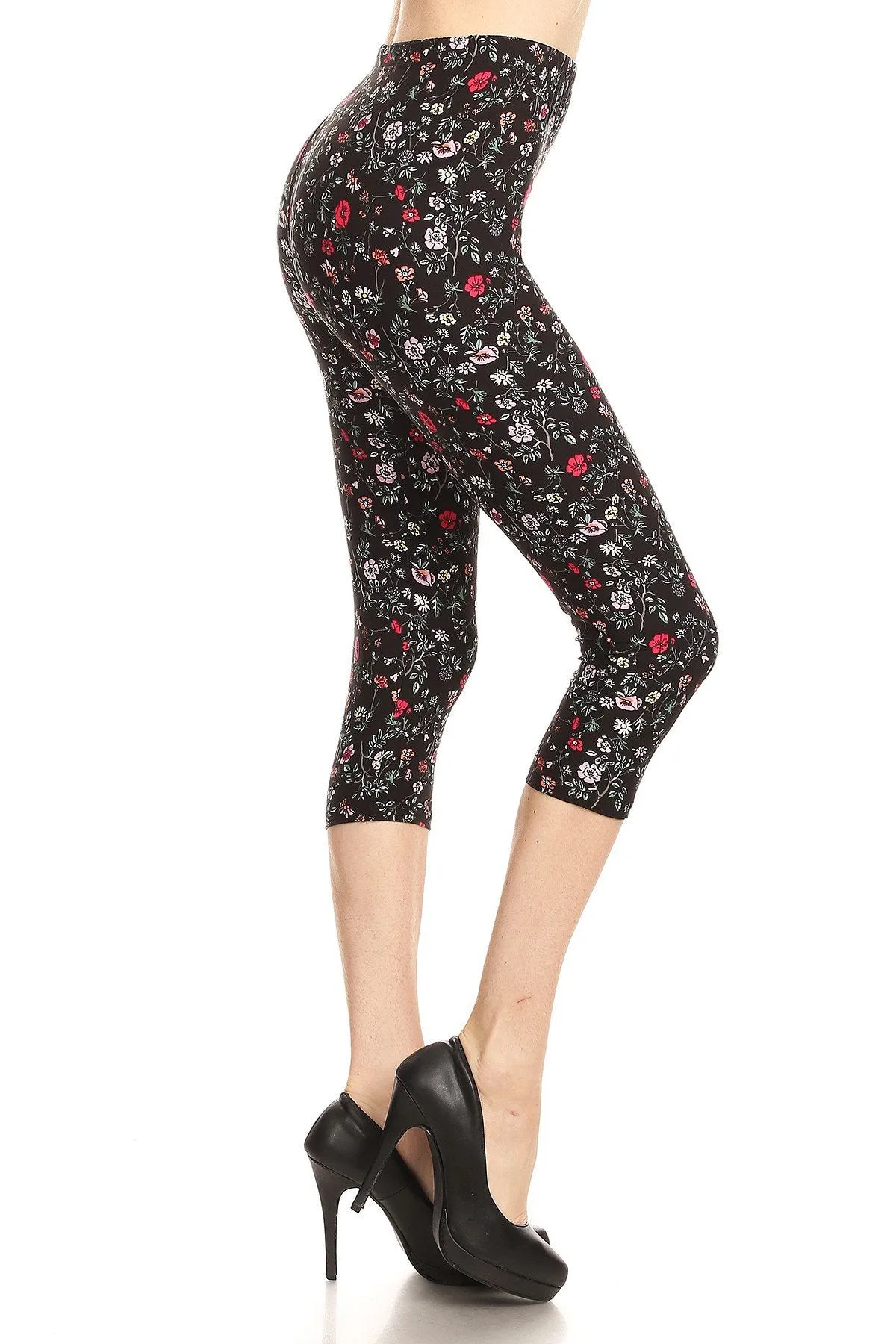 iZZYZX Women's Plus colorful Little Flower Printed Cropped Capri Leggings