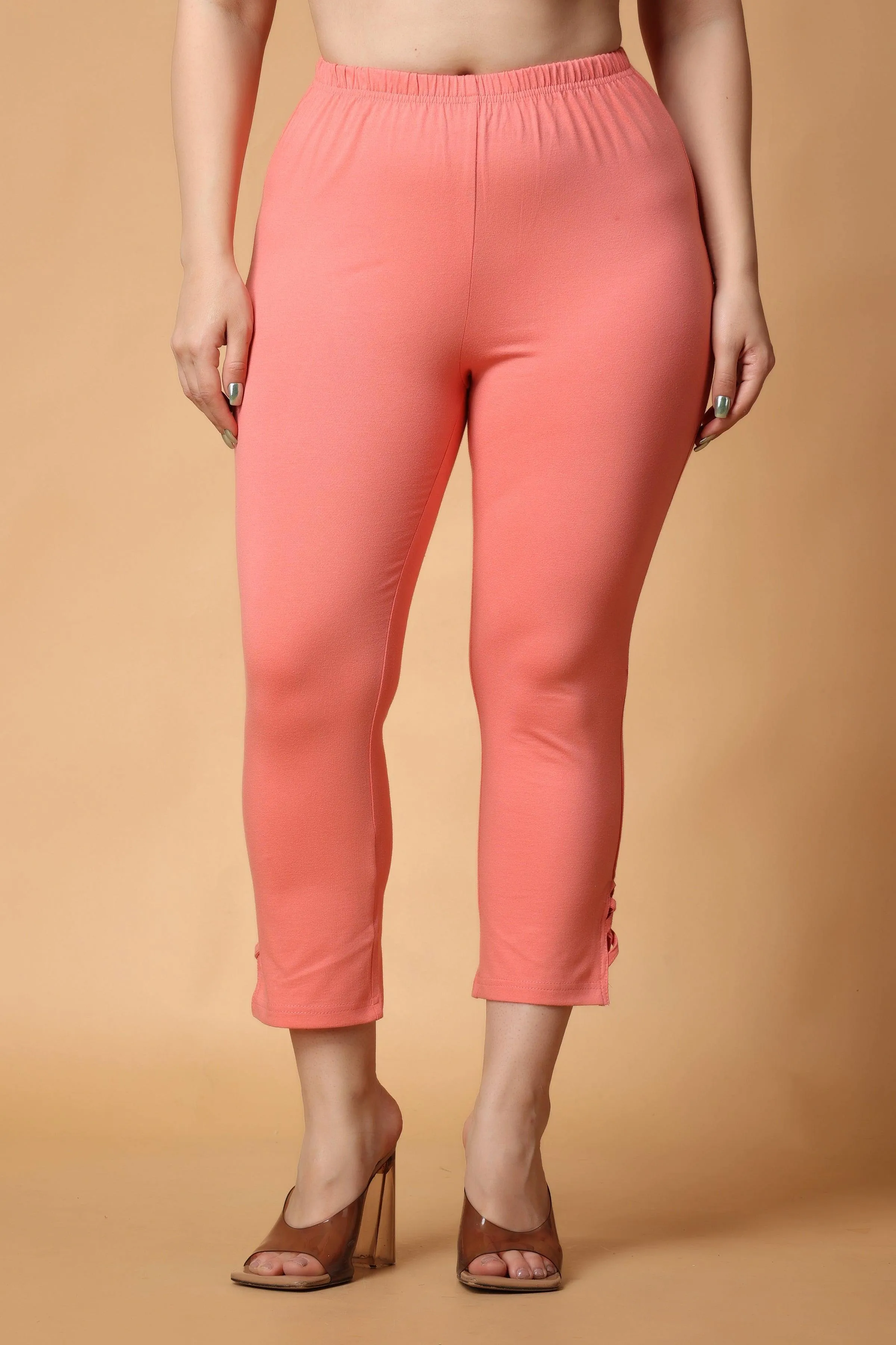 Solid Leggings with Criss Cross Pattern