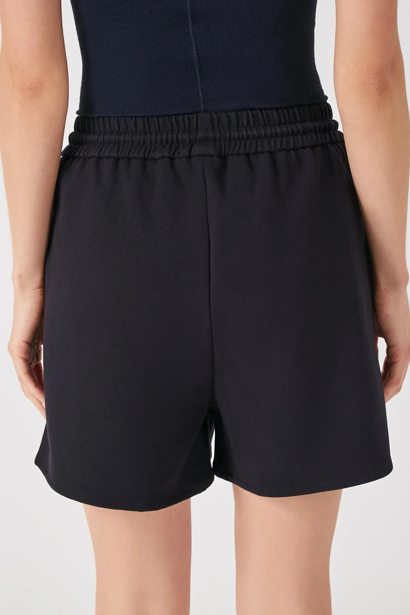 The Mathewson - Navy Viscose Crepe Jog String Shorts