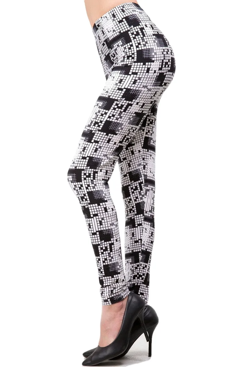 Women's Regular B&W Abstract Digital Look Pattern Printed Leggings