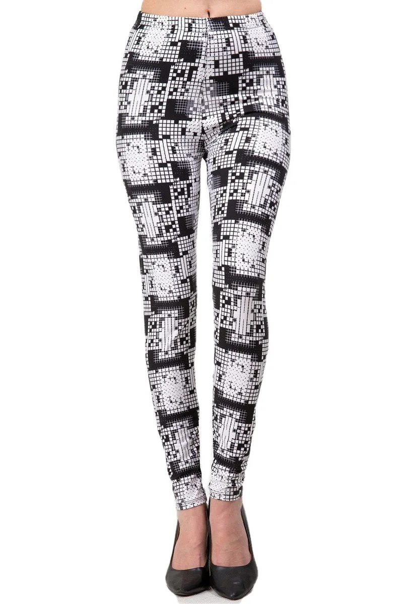 Women's Regular B&W Abstract Digital Look Pattern Printed Leggings